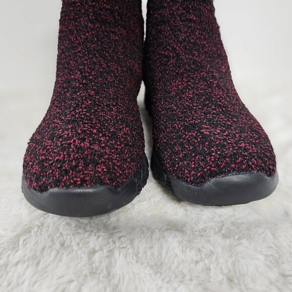 Bernie Mev Black Maroon Pullon Lug Sole Sock Bootie Size 10.5 - Picture 3 of 13